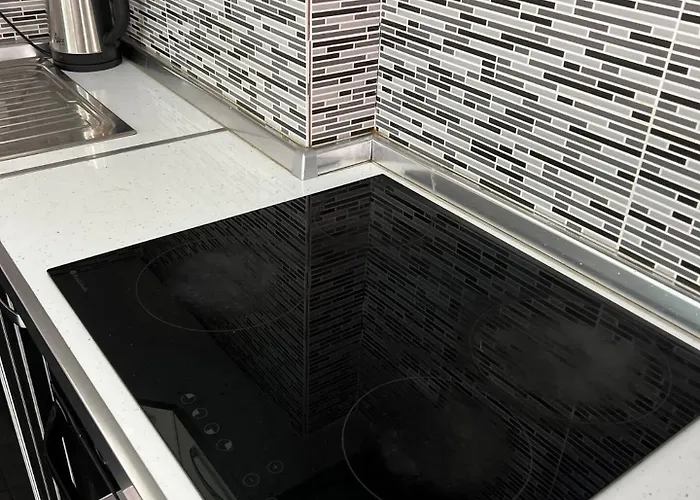 Monochrome By Adriatic Living דירה