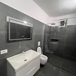 Appartement Monochrome By Adriatic Living Durrës
