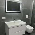 Monochrome By Adriatic Living Appartement