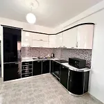 Appartement Monochrome By Adriatic Living Durrës